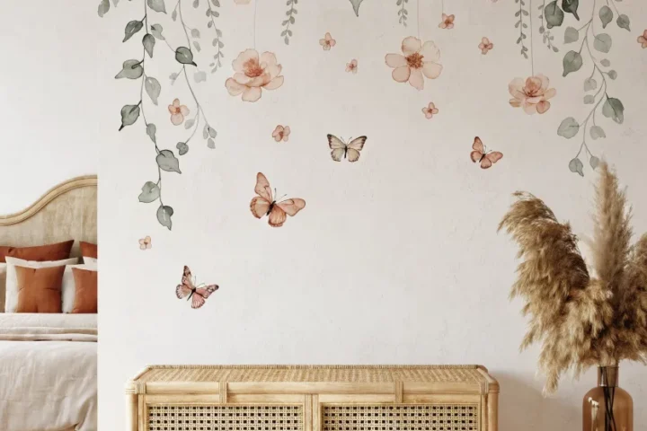 Large scale pink peonies and red roses as a wall feature