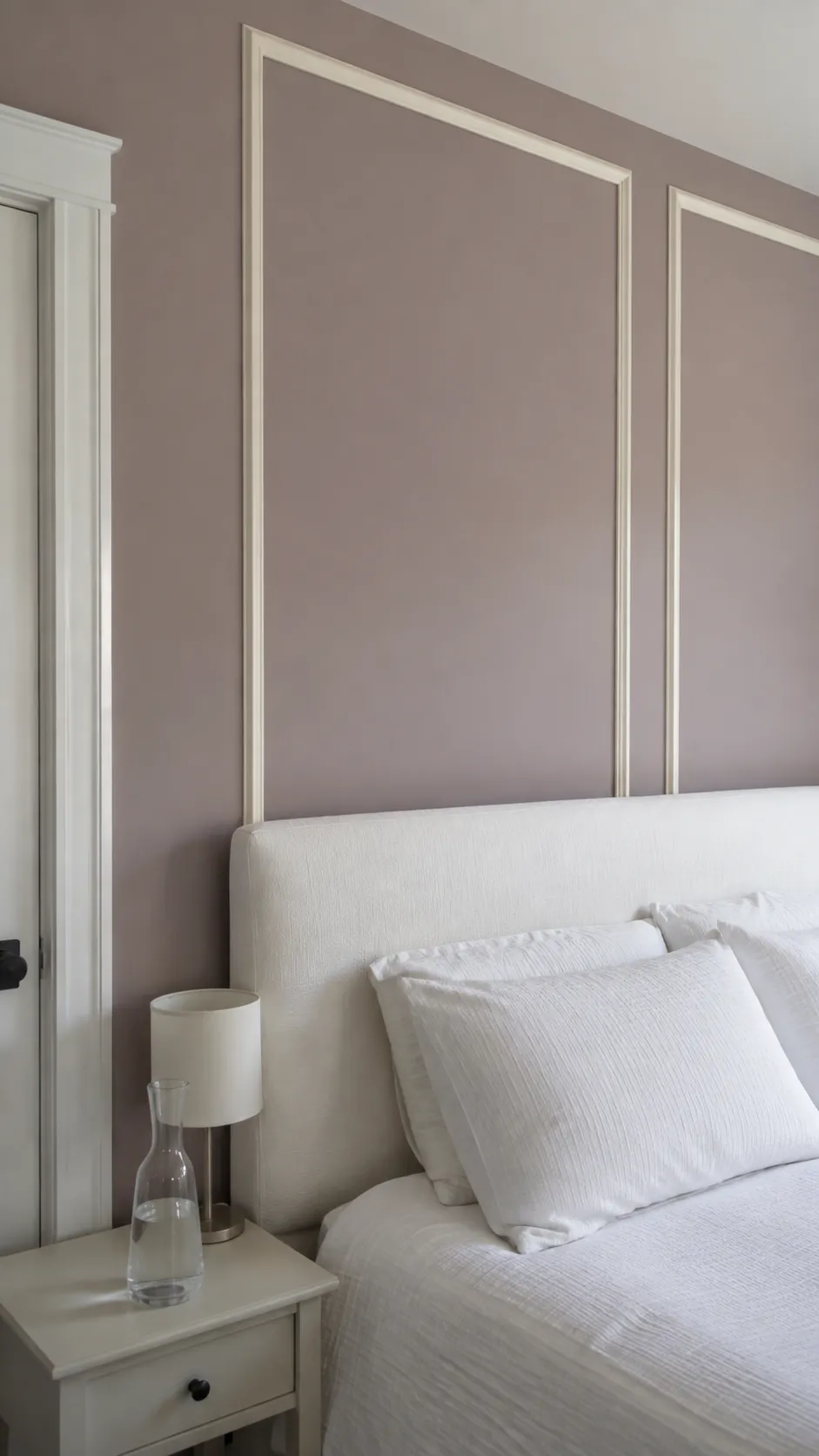 Pale trim on a muted colored background